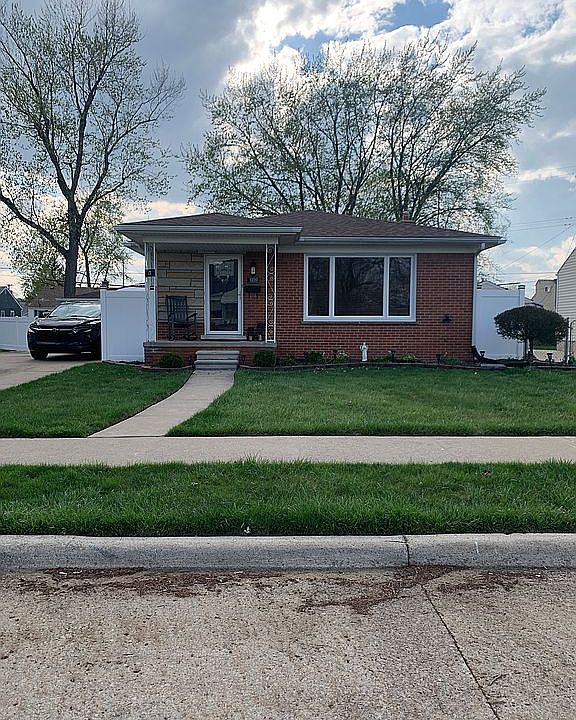 1st image of 1250 7th St