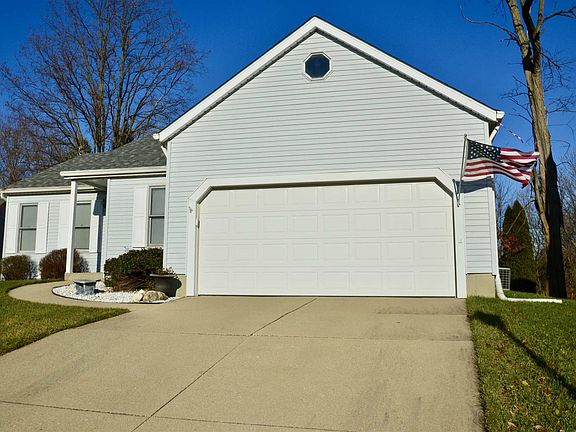 2nd image of 4353 Foxfire Dr