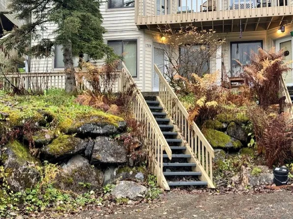 1749 Douglas Hwy, Douglas, AK