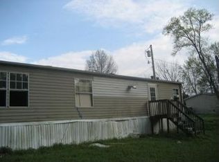 202 Lucy Ln, Abbeville, SC 29620