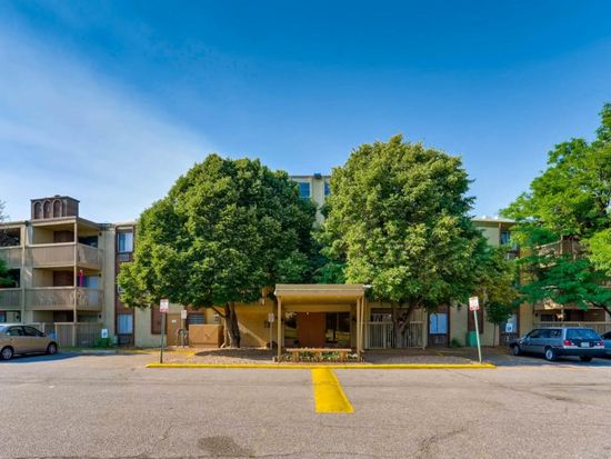 1304 S Parker Rd APT 138, Denver, CO 80231