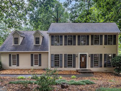 975 Branford Ln NW, Lilburn, GA, 30047