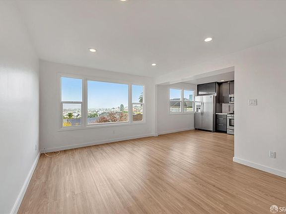 5th image of 1740 Palou Ave