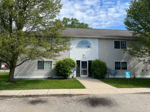240 W McKinley Ave APT 8, Zeeland, MI 49464