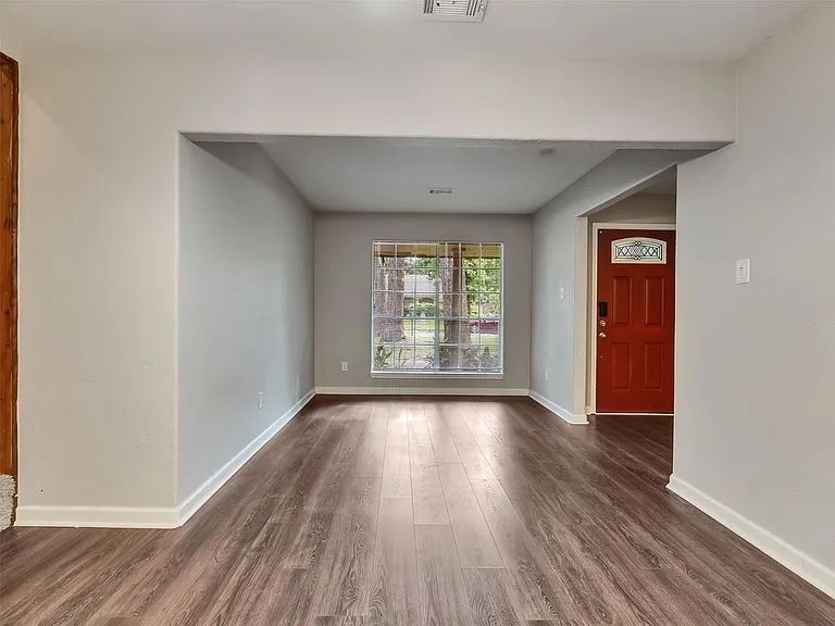 2030 Lone Rock Dr — Photo 7