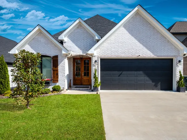 16 Fletcher Ridge Cir, Little Rock, AR 72223