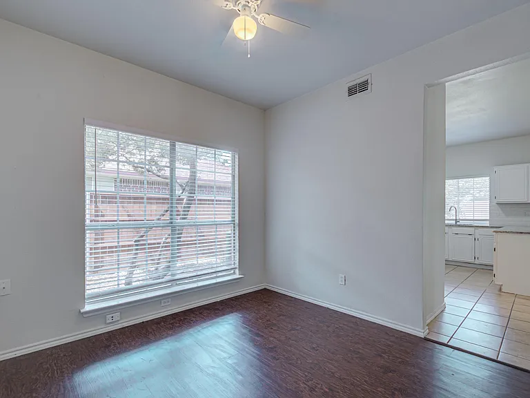 1411 Prentice St — Photo 12