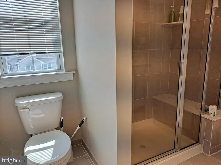 229 Cadence Ct — Photo 32