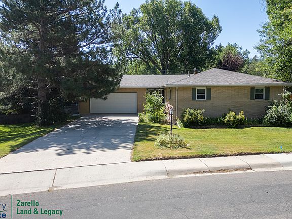 2nd image of 1641 Brentwood Dr