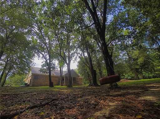 5th image of 25100 Hillbrooke Ln