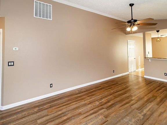 4th image of 2932 Galleon Dr