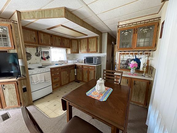 4th image of 1701 N International Blvd #200
