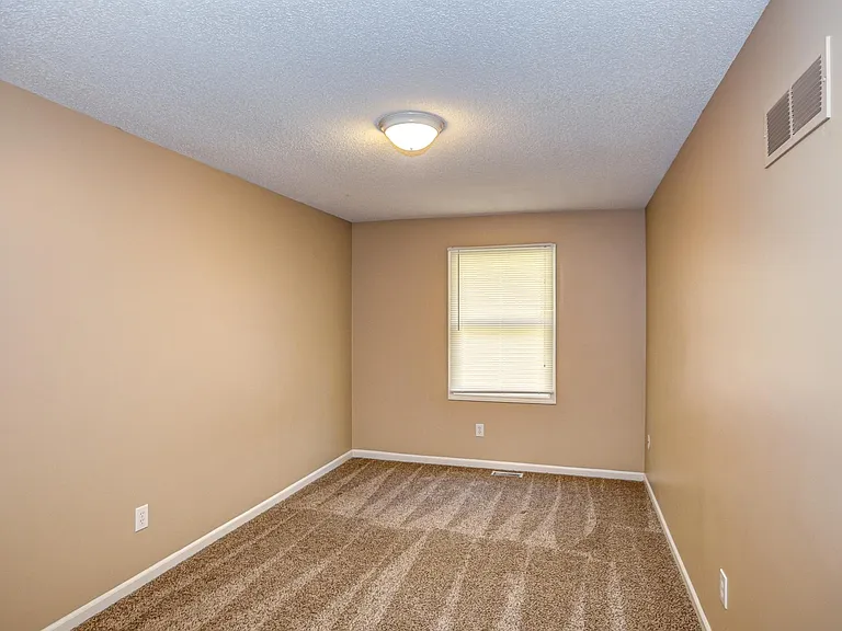 1816 NW 63rd Ter — Photo 11