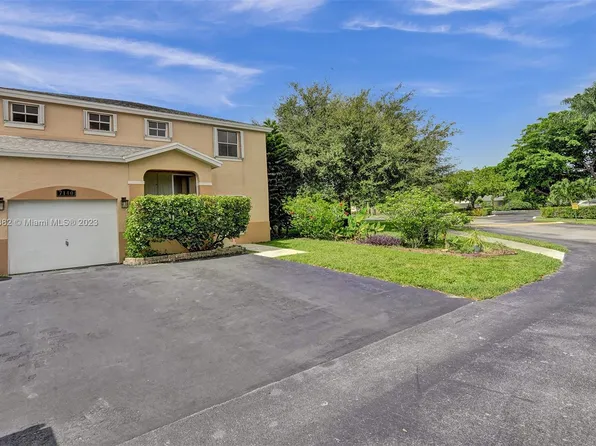 7140 SW 41st Pl, Davie, FL 33314