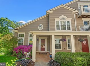 43426 Edgecliff Ter, Ashburn, VA 20147