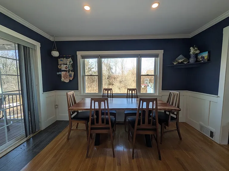 925 Portsmouth Ave — Photo 11