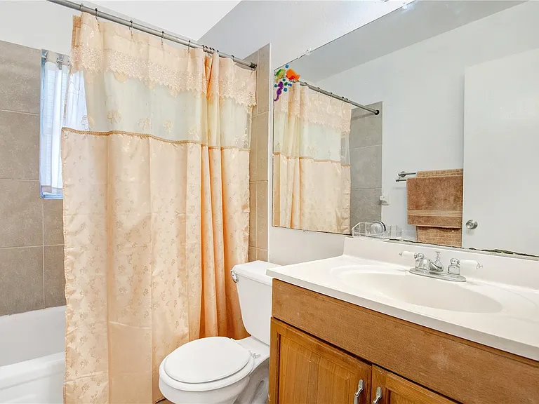 10119 Arbor Ridge Trl — Photo 14