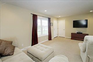 3rd image of 1129 Winter Cherry Ln