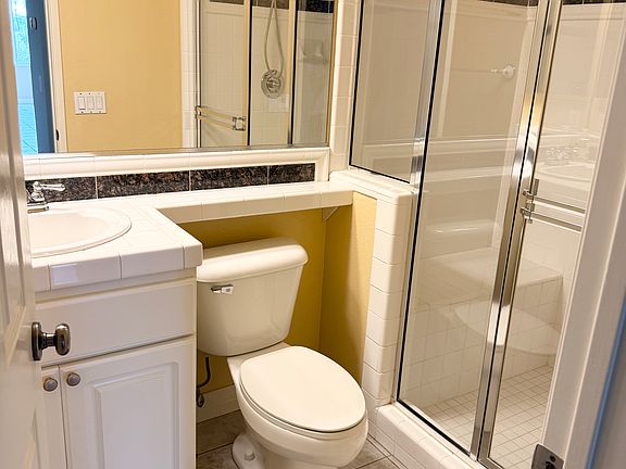 5th image of 3604 Terrace Pl