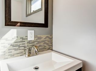 5125 Pinkney St, Omaha, NE 68104