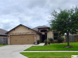 212 Tuscany Dr, Victoria, TX 77904