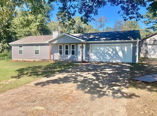 1904 Coffelt Rd, Jacksonville, AR 72076