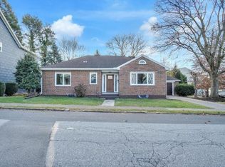 421 W Keller St, Mechanicsburg, PA