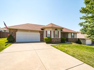 4407 N Shirley Ave, Springfield, MO 65803