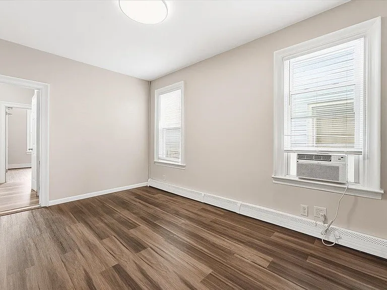 169 Zabriskie St #1 — Photo 5