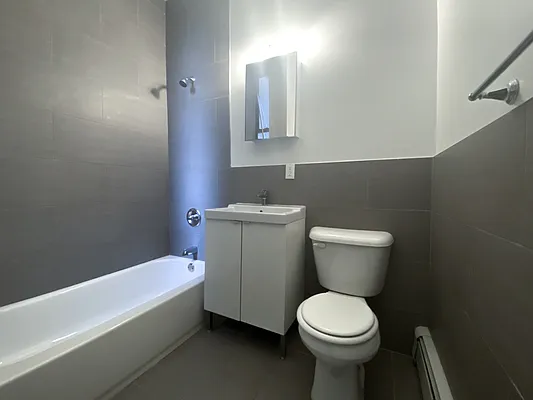 Rented by Compass | media 10