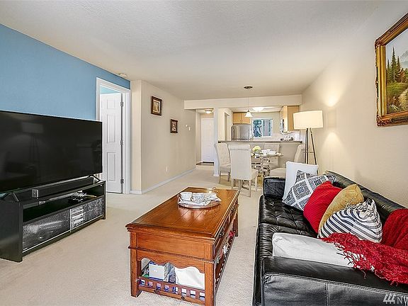 5th image of 12511 SE 41st Pl APT A204