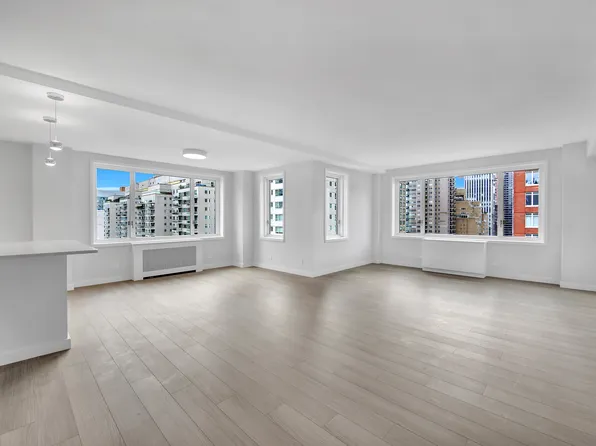 165 East 66th Street image 2 of 15