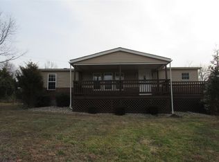 300 M Cain Rd, Brandenburg, KY 40108