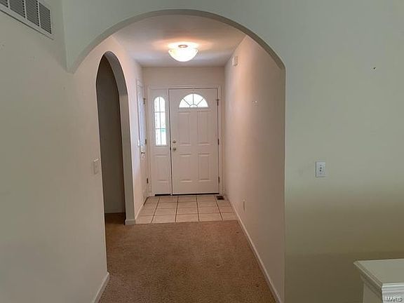 2nd image of 206 Victoria Dr
