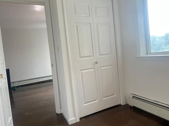 3rd image of 3301 Palmer Ave Floor 1