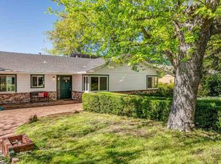 45 Meadow View Rd, Orinda, CA 94563