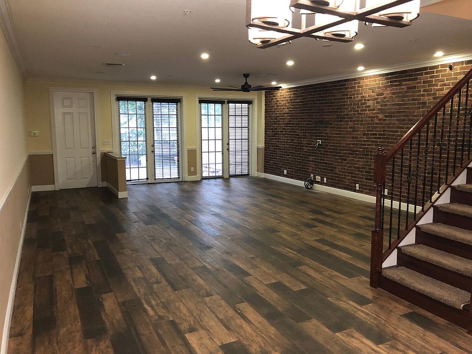 1st floor main room