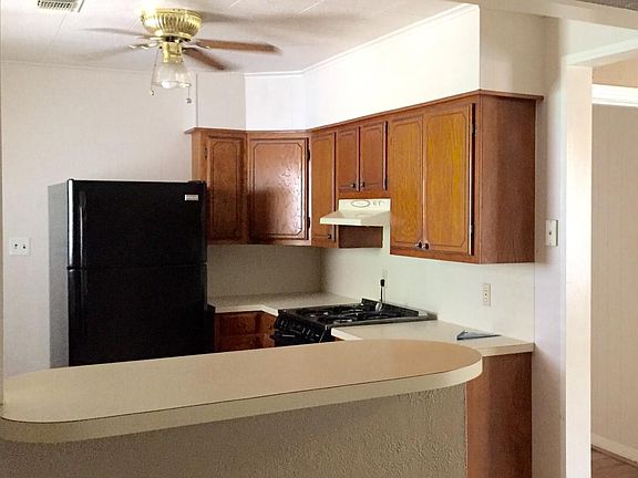 Kitchen with open counter