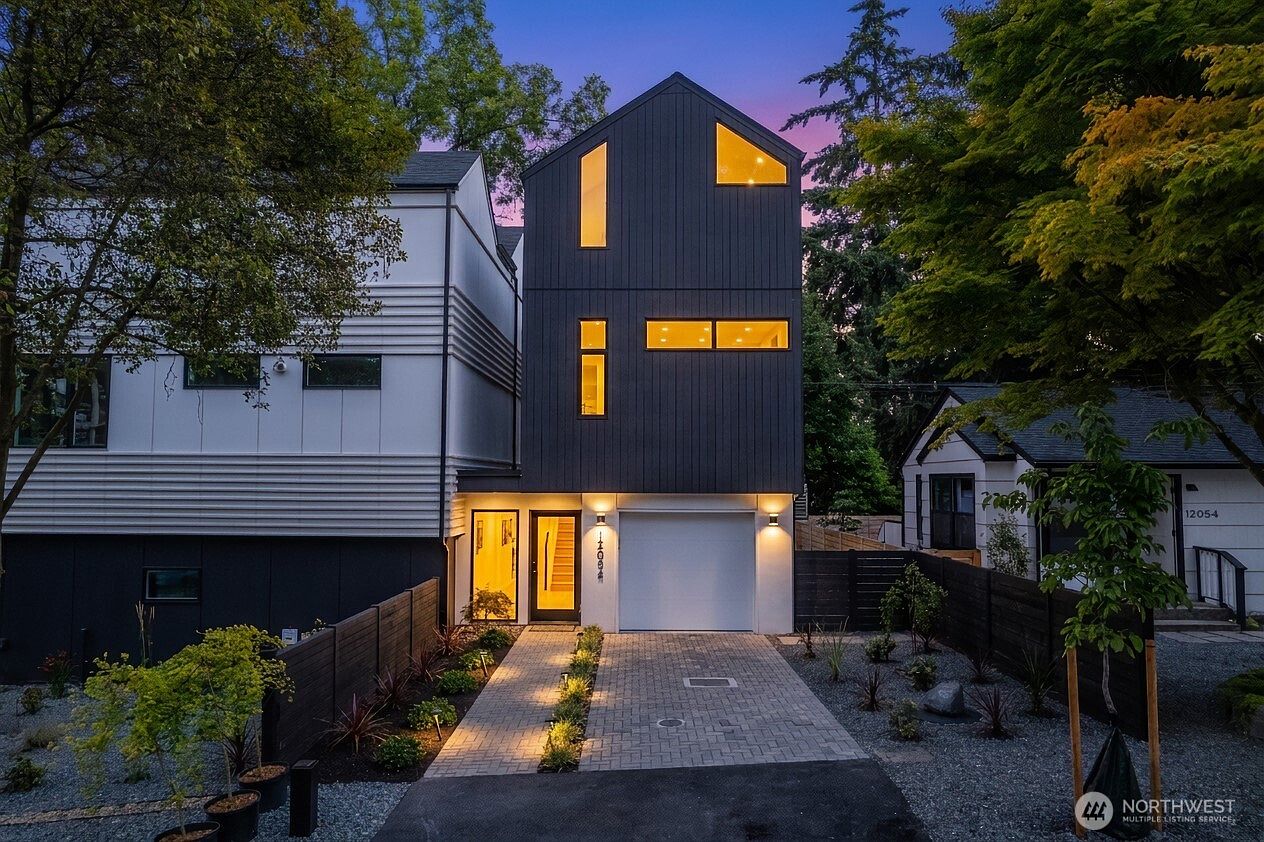 1st image of 12056 20th Avenue NE