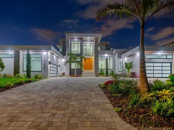 5237 61st Ave S, Saint Petersburg, FL 33715