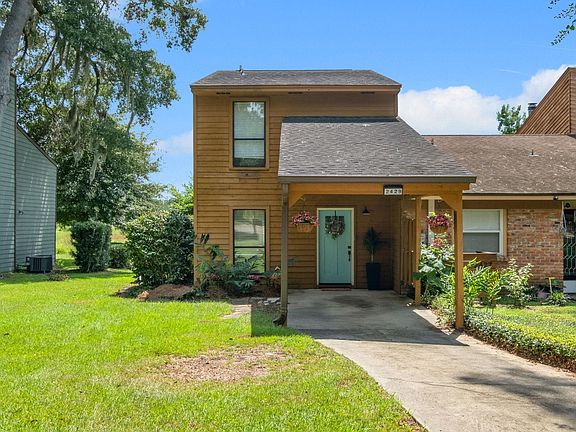 2nd image of 2429 Merrigan Pl