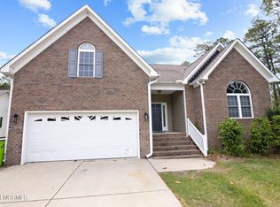 5502 Blackbeard Ln, New Bern, NC 28560