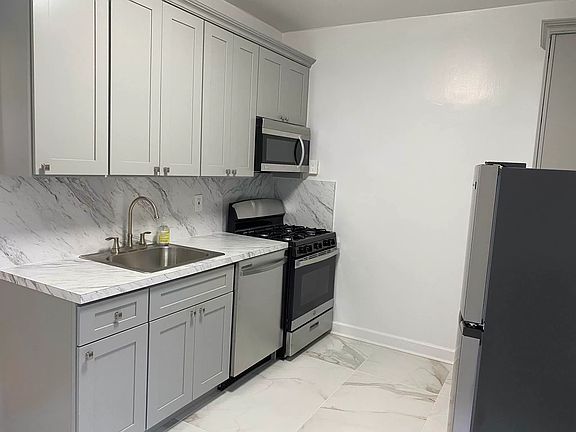 2nd image of 83-44 Lefferts Blvd #5R