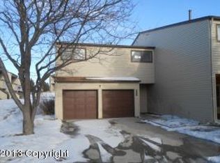 1061 Santee Dr, Gillette, WY 82716