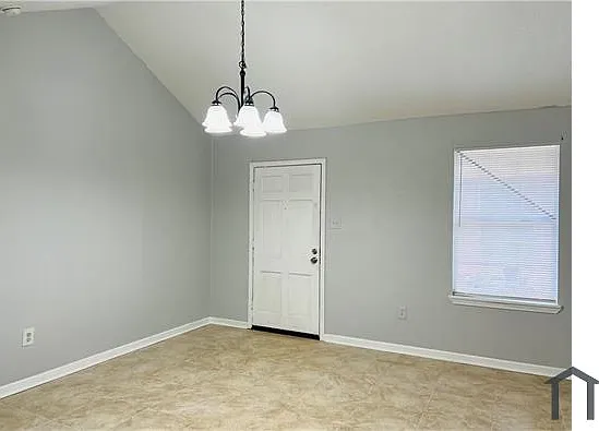 7841 Symmes Ave #4 — Photo 9