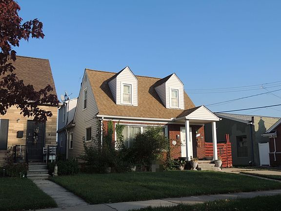 2nd image of 2819 22nd St
