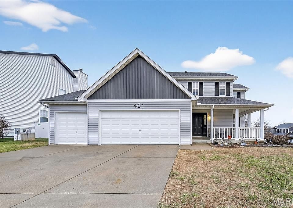 1st image of 401 Valley Oaks Dr