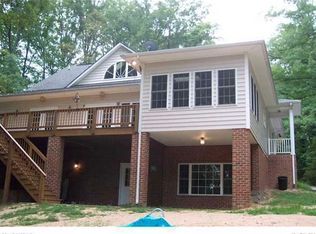 3860 Lake Hills Rd, North Chesterfield, VA 23234