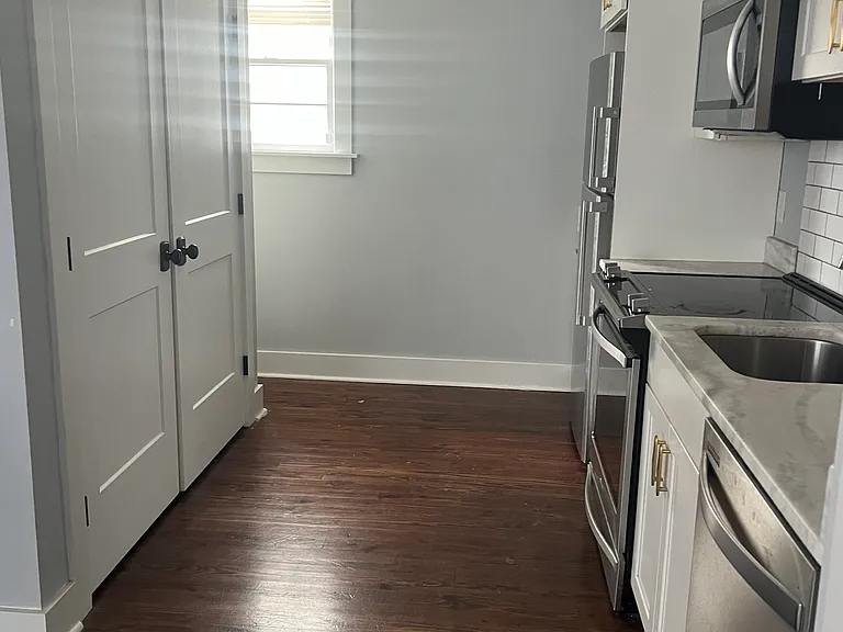 63 Amherst St #B — Photo 7