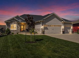 909 NW 3rd Ct, Grimes, IA 50111